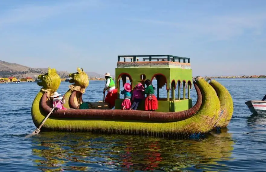 titicaca uros lake